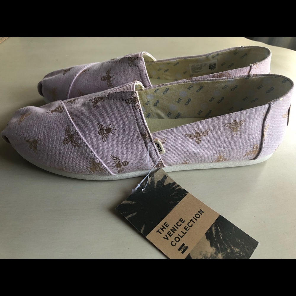 Toms Lavender Honeybee limited edition Classics